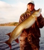 click here to check out Jason Long's 43 inch November 2001 musky